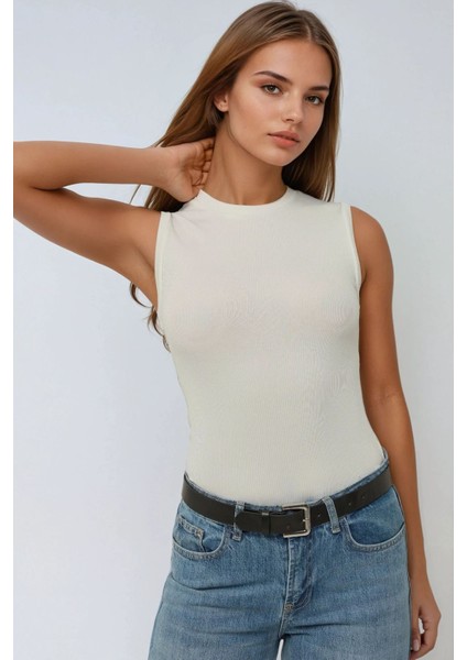 Kadın Vücuda Oturan Bisiklet Yaka Örme Bluz White