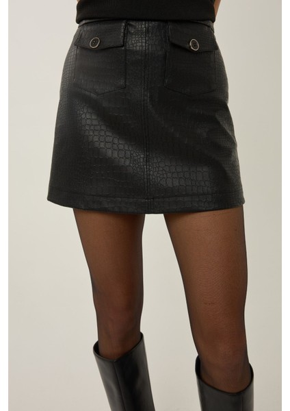 Kadın Cep Detaylı Mini Crocodile Desenli Deri Etek Black fiyatları