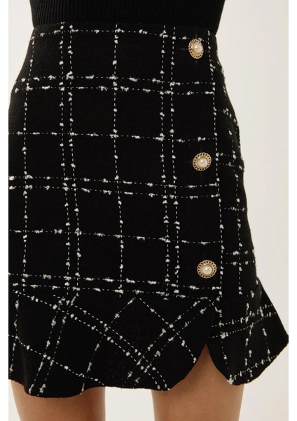 Kadın Düğme Detaylı Tüvit Volanlı Mini Etek Black indirimleri