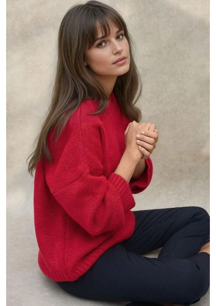 Kadın Kalın Örgü Düz Yaka Kazak Kırmızı modelleri