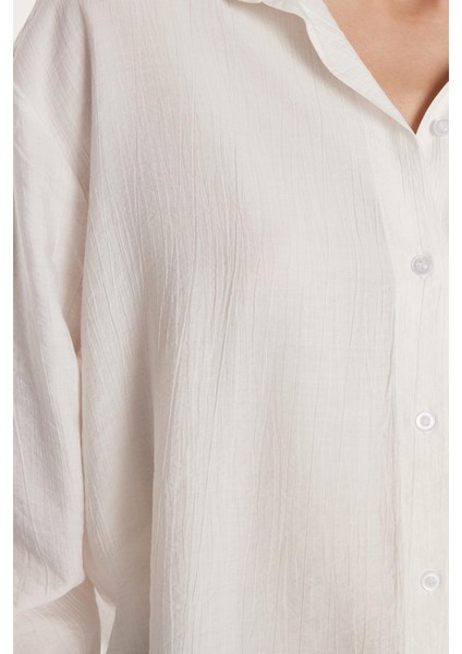 Kadın Regular Fit Uzun Kollu Sırt Bağlama Detaylı Ekru Gömlek modelleri