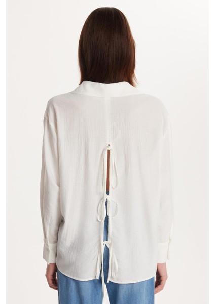 Kadın Regular Fit Uzun Kollu Sırt Bağlama Detaylı Ekru Gömlek indirimleri