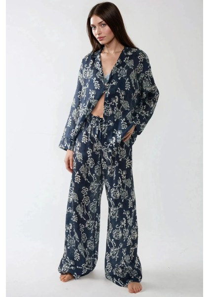 Kadın Baskılı Saten Pijama Takımı Lacivert