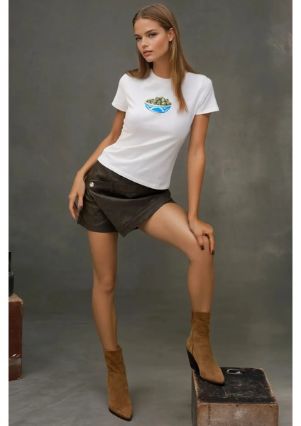 Kadın Kadın Bisiklet Yaka Kısa Kollu Önü Baskılı Pamuklu T-Shirt Tozlu Beyaz fırsatları