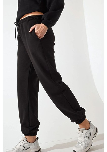 Kadın Elastik Bel Uzun Jogger Eşofman Altı Black fırsatları