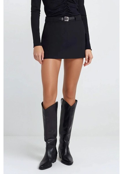 Kadın Mini Düz Şort Etek Siyah