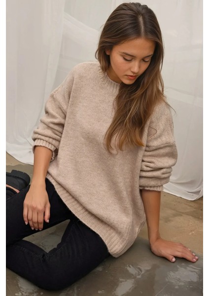 Kadın Kalın Örgü Düz Yaka Kazak Natural