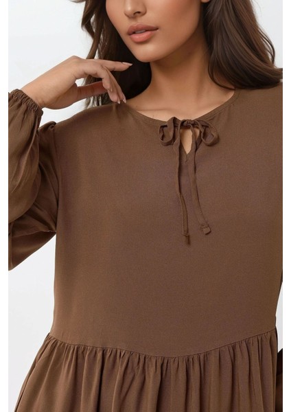 Kadın A-Form Fit ve Bisiklet Yaka Modest Dokulu Elbise Kahverengi fiyatları