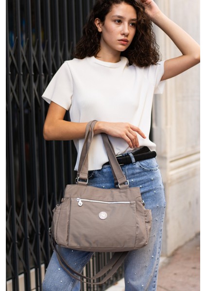 Kadın 5 Gözlü Suya Dayanıklı Saten Kumaş Ayarlanabilir Çapraz Askılı El ve Omuz Çantası fırsatları