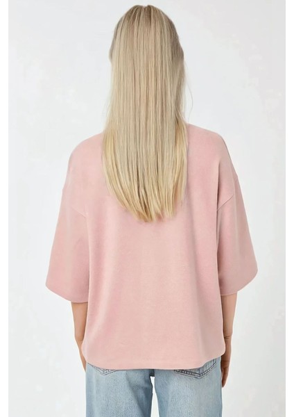 Kadın Rahat Kesim Bisiklet Yaka Tişört Toz Pembe modelleri