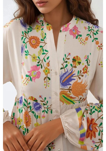 Kadın Düğme Detaylı Baskılı V Yaka Modest Elbise Fildişi Doğal modelleri