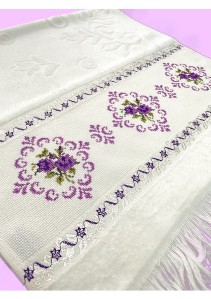 Özel Tasarım Kanaviçe Nakış Işlemeli Kadife Etamin Çeyizlik Havlu modelleri