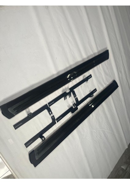 Volkswagen Tiguan Uyumlu Sabit Yan Basamak Seti 2019-2023 fiyatları