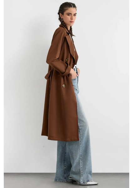 Kadın Kemerli Düğmeli Trençkot Mocha Kahvesi fırsatları