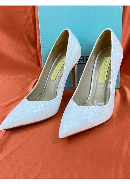 LES011 Krem Yılan Derisi Desenli Stiletto Kadın Topuklu Ayakkabı fırsatları