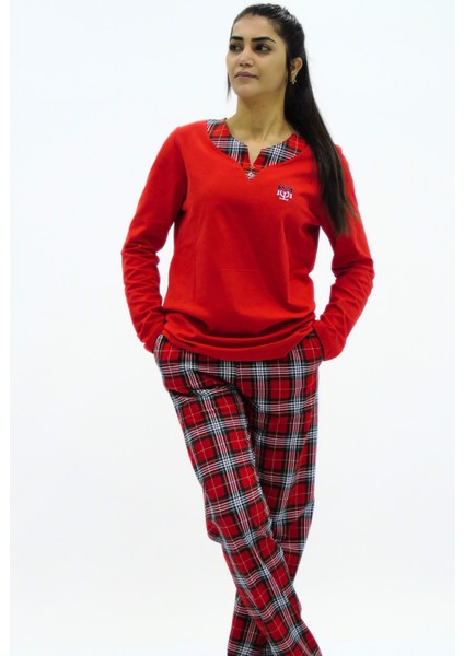 Düz Kombinli Ekose Pijama Takımı fırsatları