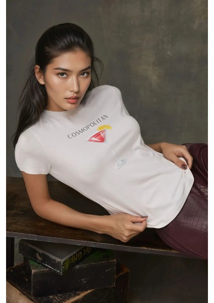 Kadın Kadın Bisiklet Yaka Kısa Kollu Önü Baskılı Pamuklu T-Shirt Pembe