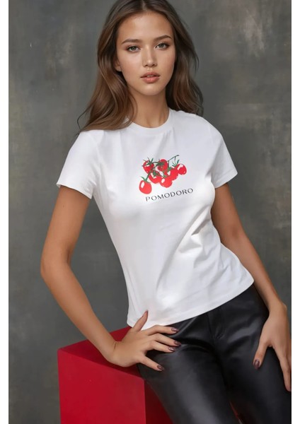 Kadın Kadın Bisiklet Yaka Kısa Kollu Önü Baskılı Pamuklu T-Shirt Kırmızı indirimleri