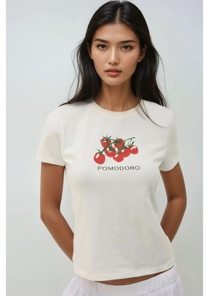 Kadın Kadın Bisiklet Yaka Kısa Kollu Önü Baskılı Pamuklu T-Shirt Kırmızı