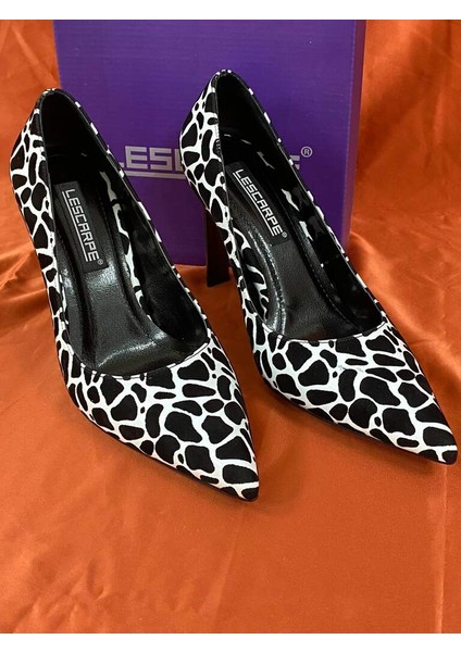 LES08 Siyah Beyaz Leopar Desenli Stiletto Sivri Burun Ince Topuk Şık ve Rahat Kadın Ayakkabı Özel Tasarım indirimleri