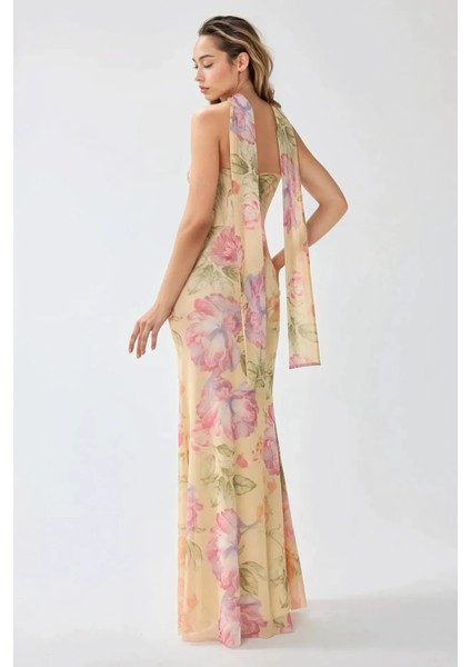 Kadın Straplez Çiçek Desenli Tül Kuşaklı Bodycon Maxi Elbise Multicolor fiyatları