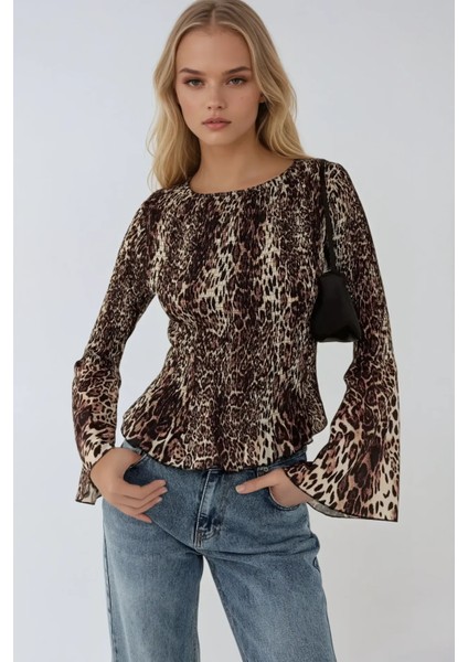Kadın Leopar Desenli Kayık Yaka Gipeli Bluz Çok Renkli fiyatları