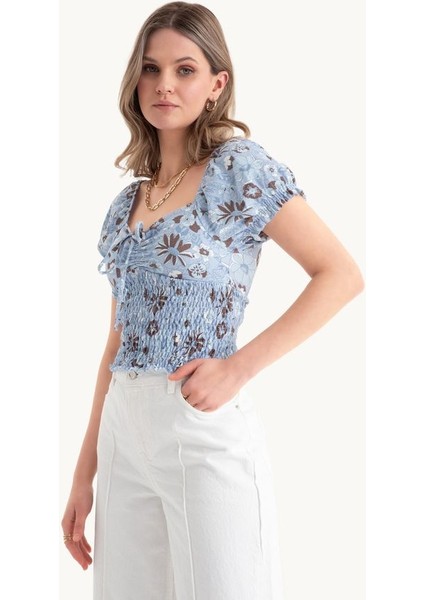 Kadın Çiçek Desenli Sweetheart Yaka Smokeli Üst Puf Kol İle Çok Renkli modelleri