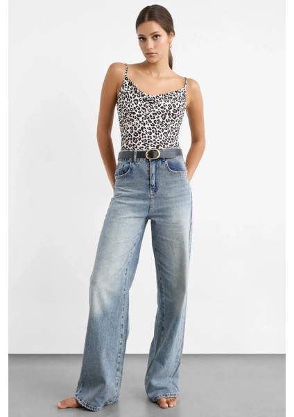 Kadın Kolsuz Şifon Hayvan Desenli Bluz Multicolor fiyatları