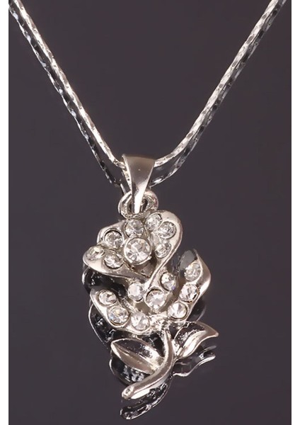 Zirkon Taşlı Çiçek Gümüş Renkli Kolye modelleri