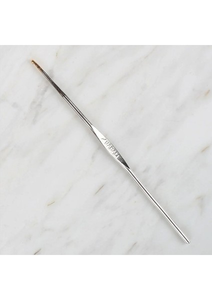 Yabalı Altın Uçlu Metal Saplı Dantel Tığ No:5 & 1.50MM -Gümüş