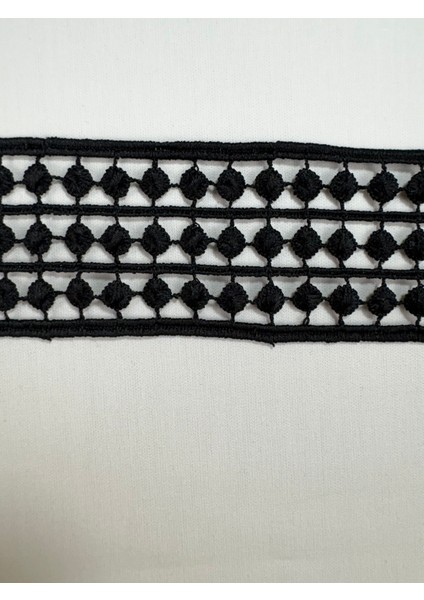 Geometrik Desenli Güpür 1 Metre fırsatları