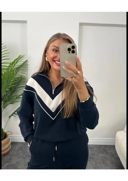 Dik Yaka Yarım Fermarlı Garnili Modal Kumaş Takım modelleri