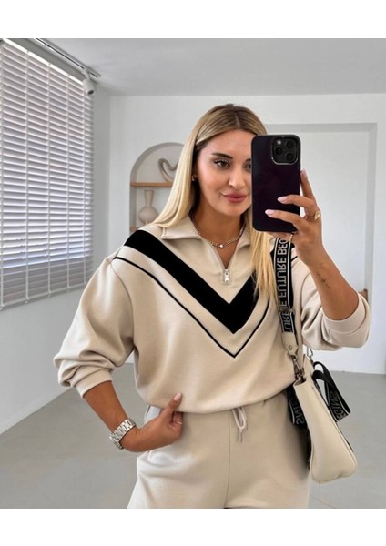 Dik Yaka Yarım Fermarlı Garnili Modal Kumaş Takım