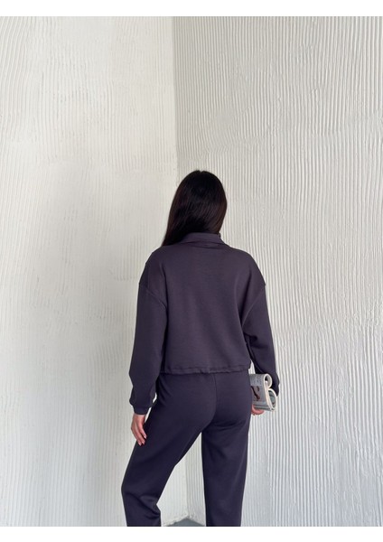 Dik Yaka Yarım Fermarlı Garnili Modal Kumaş Takım modelleri