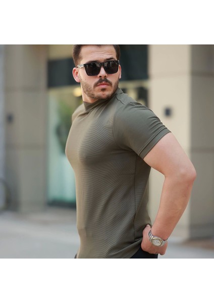 Erkek Ince Çizgi Dokulu Kısa Kollu Tişört