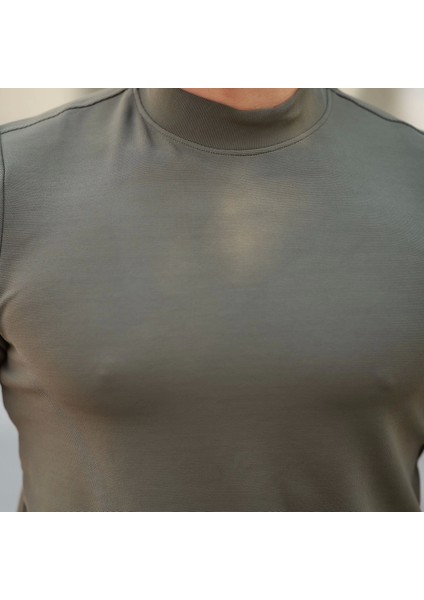 Erkek Ince Çizgi Dokulu Kısa Kollu Tişört modelleri