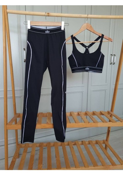 Siyah Renk Büstiyerli Taytlı Ikili Alt Üst Jogger Takım