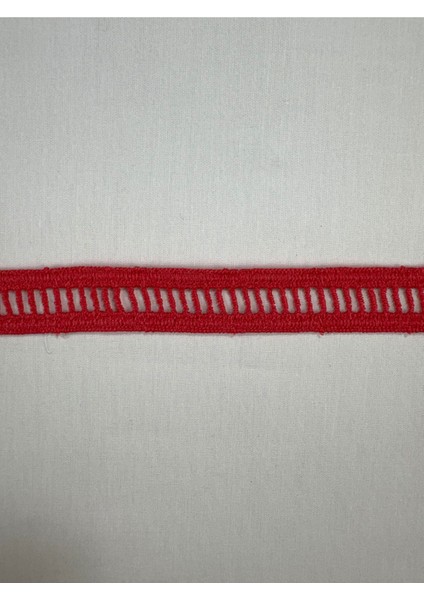 Güpür Merdiven Dantel Kırmızı 1 Metre