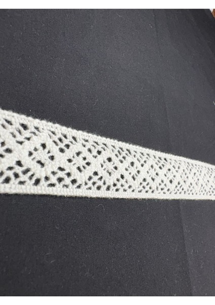 Güpür Dantel Beyaz 1 Metre