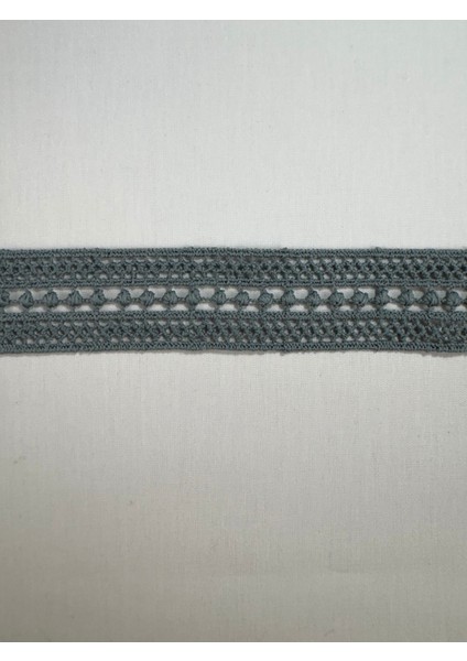 Ortası Desenli Güpür 1 Metre