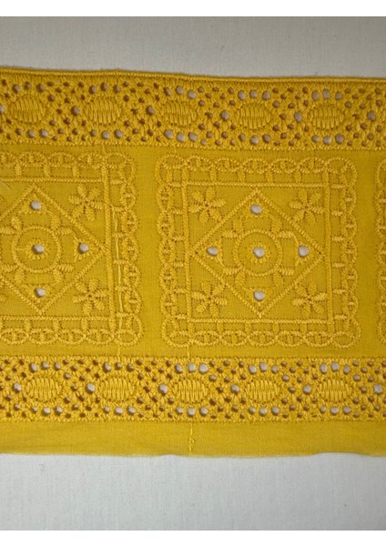 Kare Desenli Güpür 1 Metre fiyatları