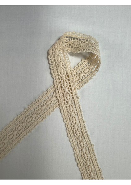 Güpür Dantel Bej 1 Metre modelleri
