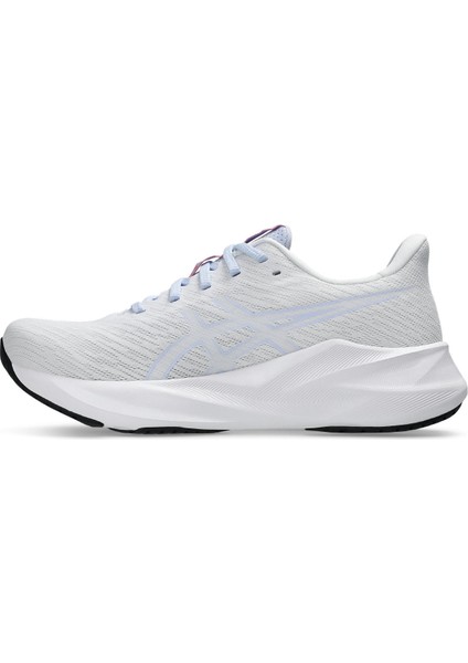 Versablast 4 Kadın Beyaz Koşu Ayakkabısı 1012B775-101 fiyatları