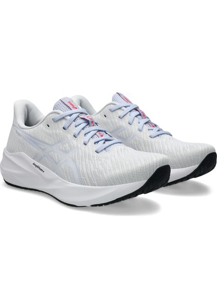 Versablast 4 Kadın Beyaz Koşu Ayakkabısı 1012B775-101 modelleri