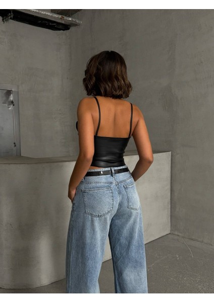 Siyah Renk Suni Deri Crop fırsatları