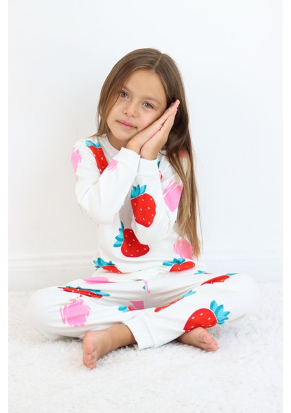 Kız Çocuk Orta Kalınlıkta Basic Baskılı Pijama Takımı modelleri