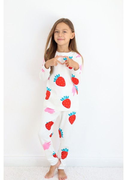 Kız Çocuk Orta Kalınlıkta Basic Baskılı Pijama Takımı fırsatları