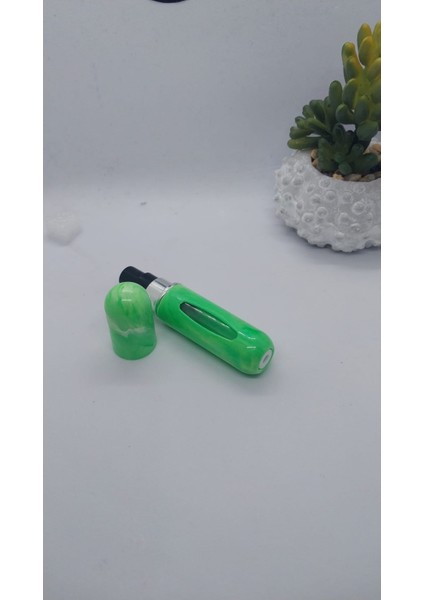Mini Seyahat Parfüm Dolumlu Atomizer, Taşınabilir Parfüm Sprey Şişesi 5 ml (Fıstık Yeşili Desenli) fırsatları