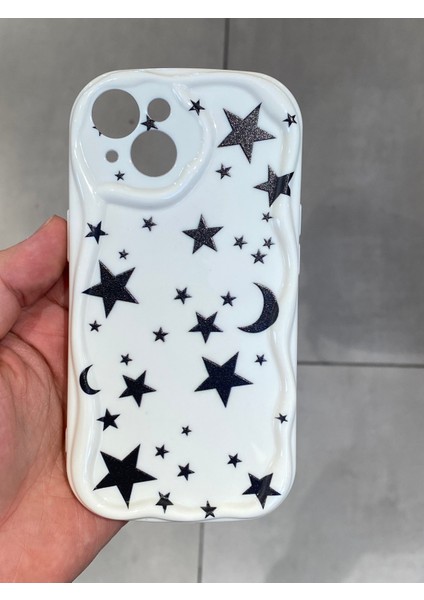 Apple iPhone 13 ve 14 Uyumlu Ay Yıldız Desenli Sert Silikon Kılıf
