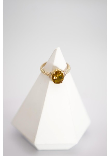 14 Ayar Altın Zultanite Taşlı Yüzük – Işığa Göre Renk Değiştiren Elit Zarafet Dokunuşu